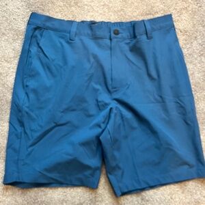 Banana Republic men’s shorts